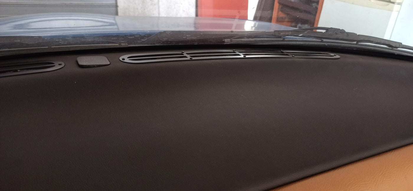Windshield Defroster Vent